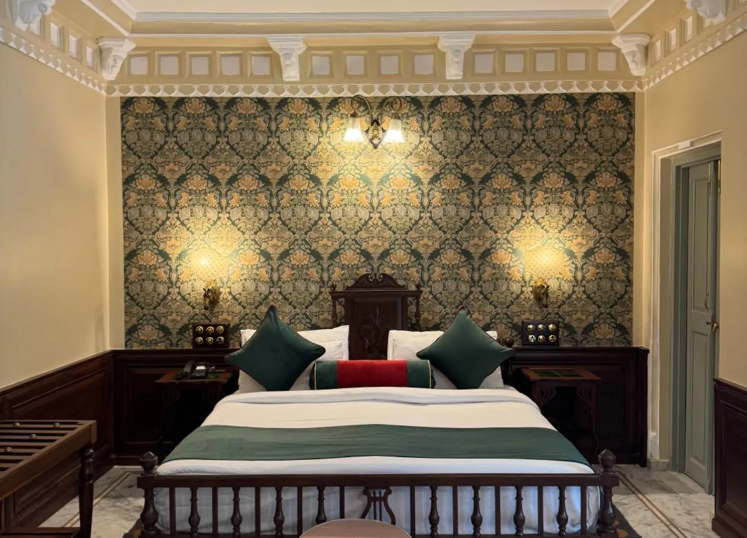 Amet Haveli - A Heritage Hotel Udajpur